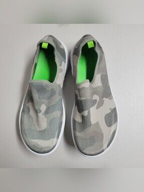 Oofos Oomg Eezee Green Camo Slip- Onr Size 8.5.